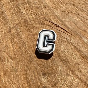 🔴10 for $10 shoe charms for Crocs